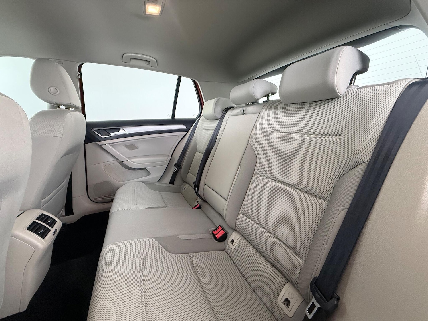 Used Volkswagen Golf 2014 for sale - 77259645: Photo 12