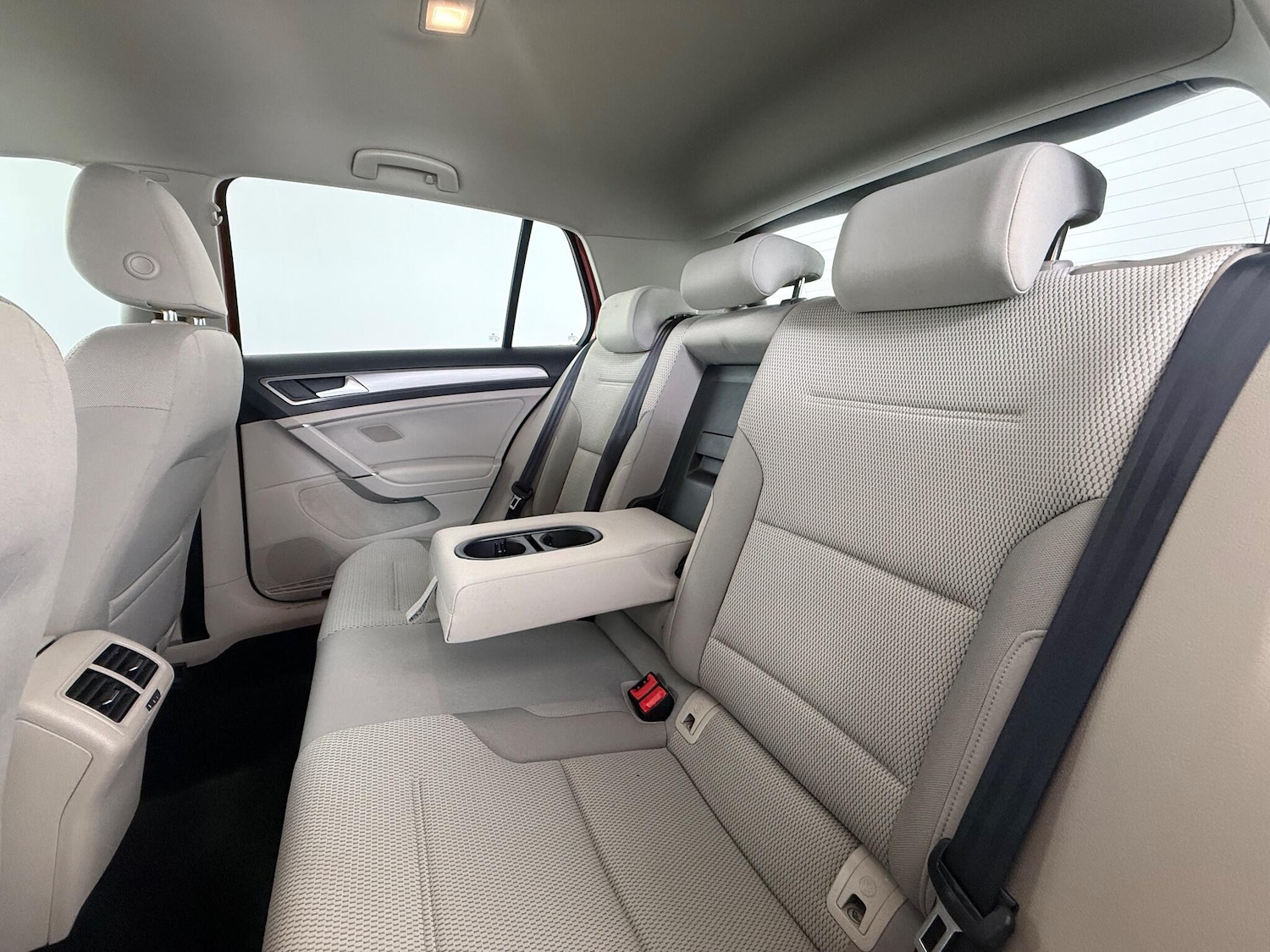 Used Volkswagen Golf 2014 for sale - 77259645: Photo 13