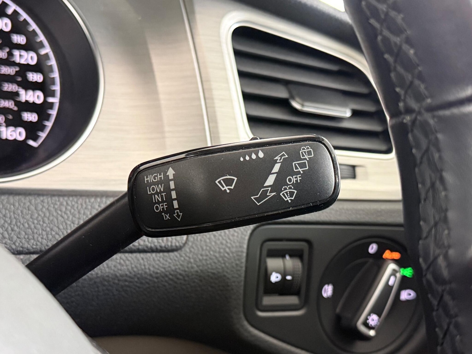 Used Volkswagen Golf 2014 for sale - 77259645: Photo 20