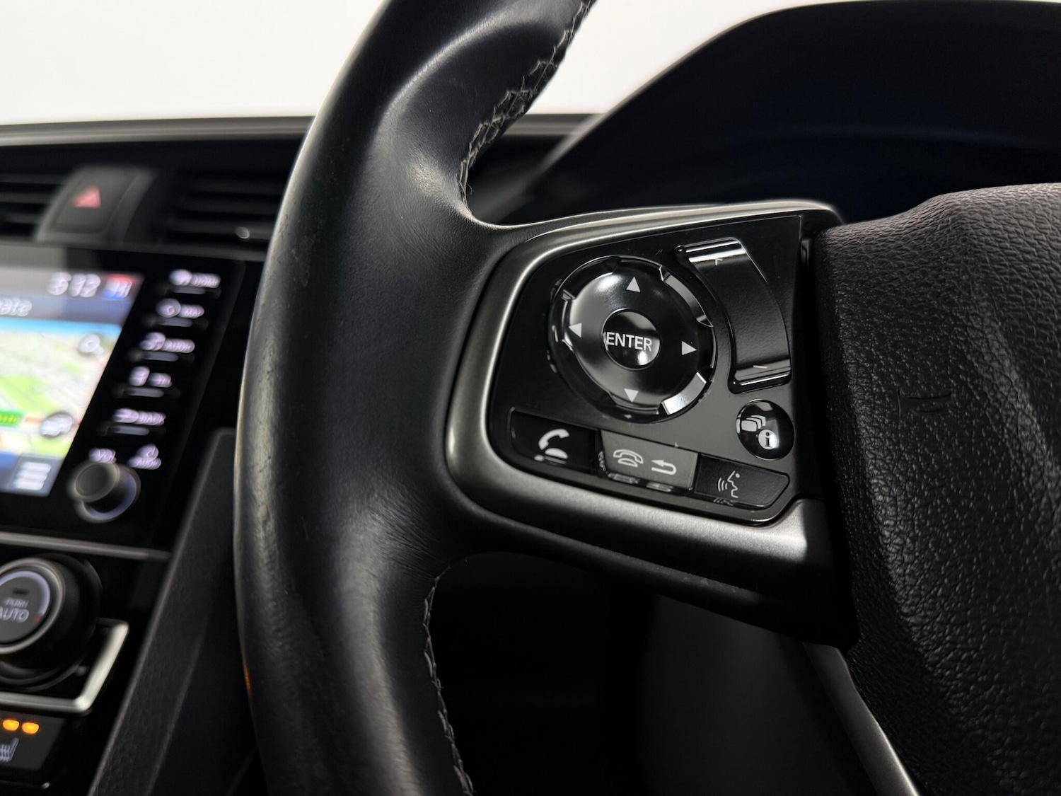 Used Honda Civic 2020 for sale - 77066662: Photo 23