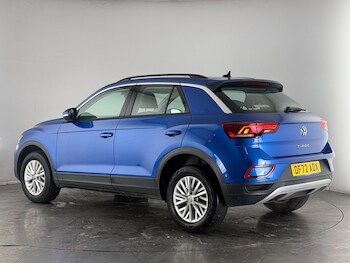 Used Volkswagen T-Roc 2022 for sale - 77371800: Photo