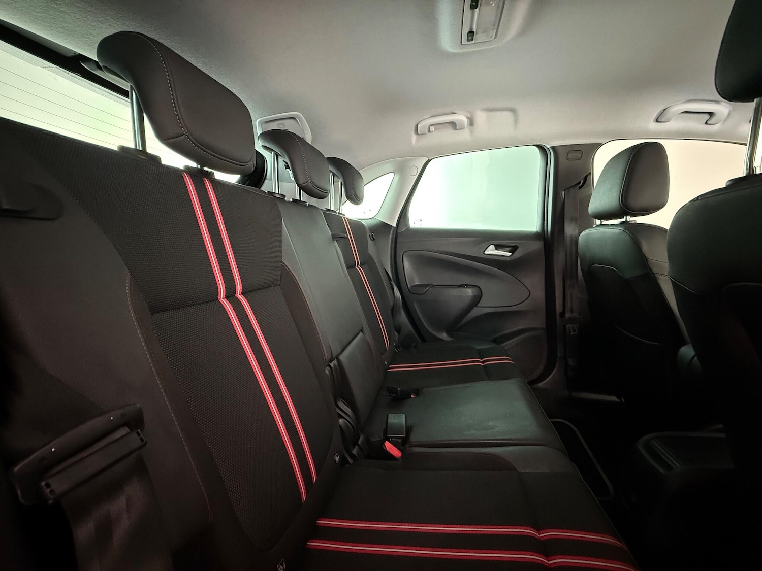 Used Vauxhall Crossland 2021 for sale - 77221898: Photo 11