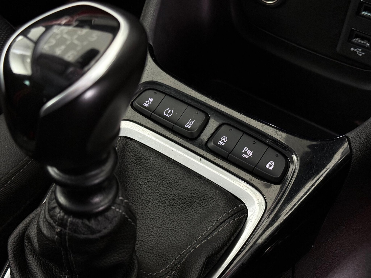 Used Vauxhall Crossland 2021 for sale - 77221898: Photo 30