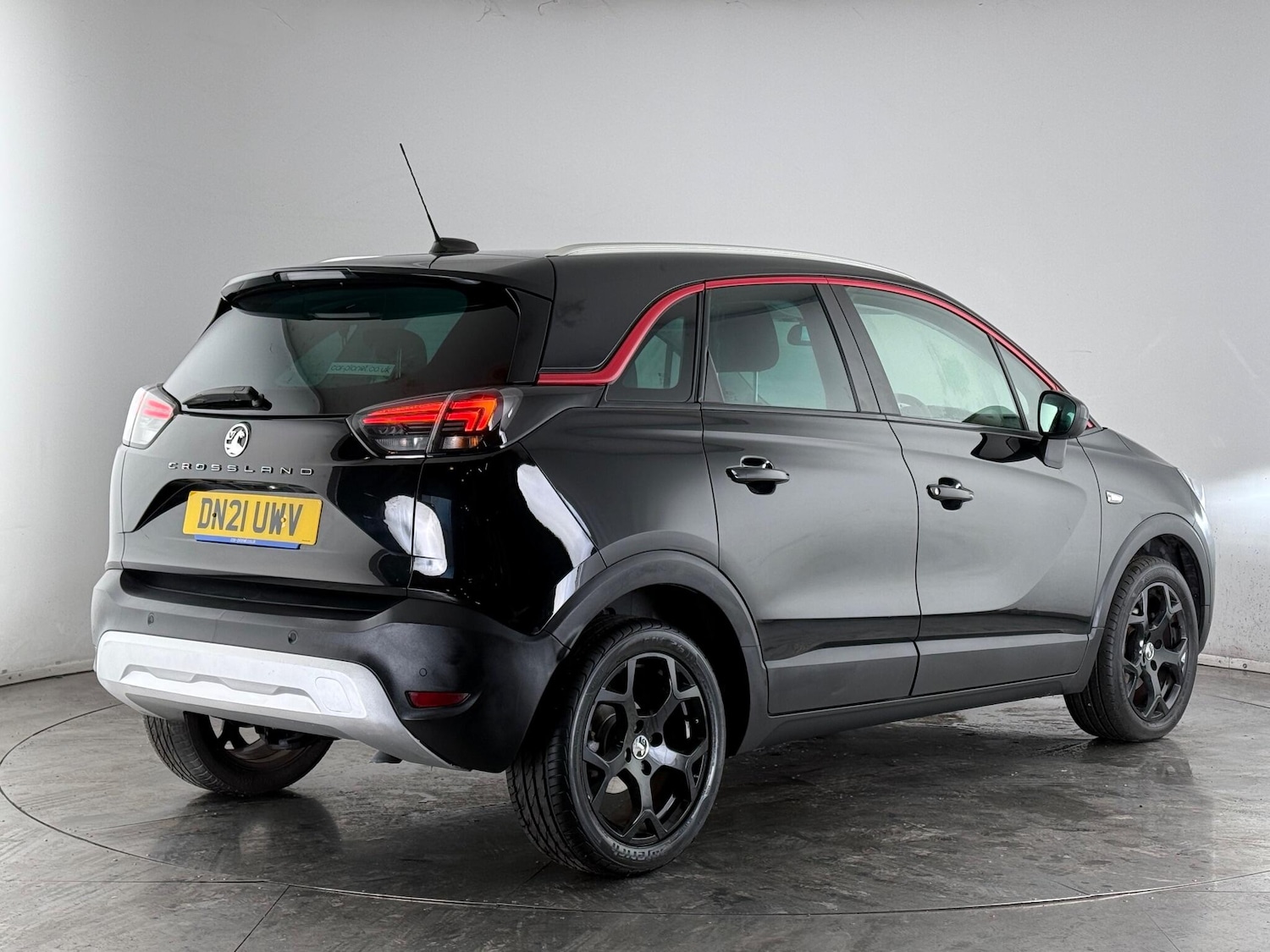 Used Vauxhall Crossland 2021 for sale - 77221898: Photo 4