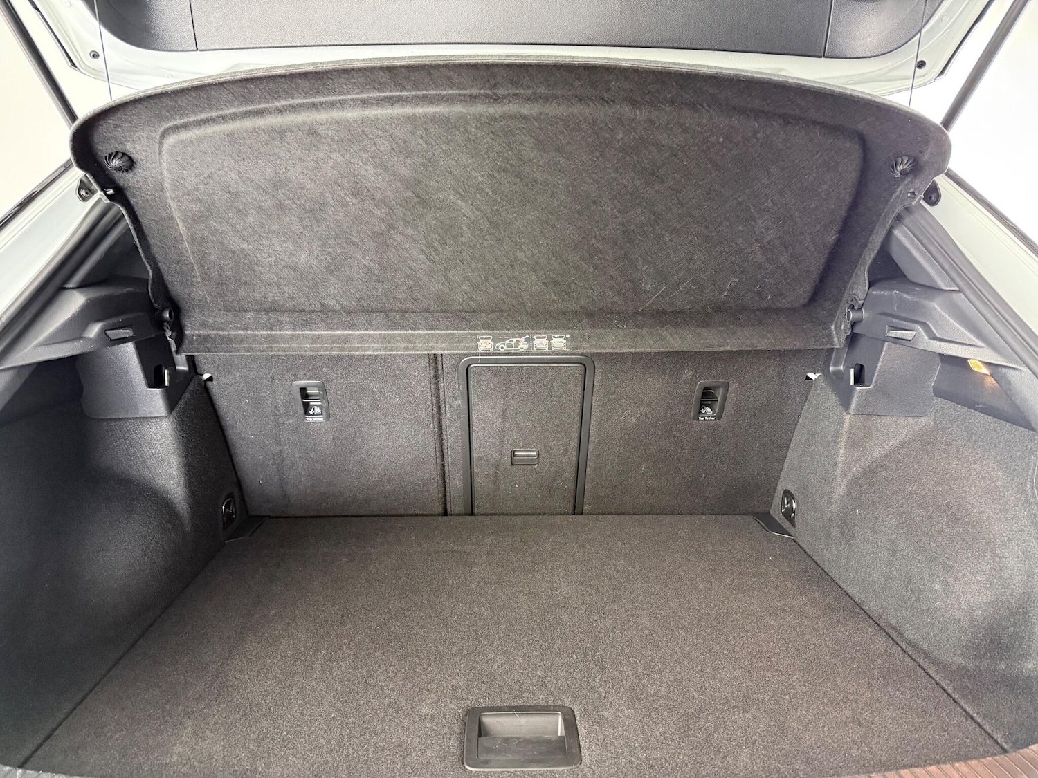 Used Volkswagen T-Roc 2021 for sale - 77260009: Photo 10