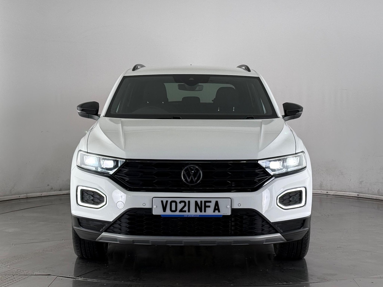 Used Volkswagen T-Roc 2021 for sale - 77260009: Photo 2