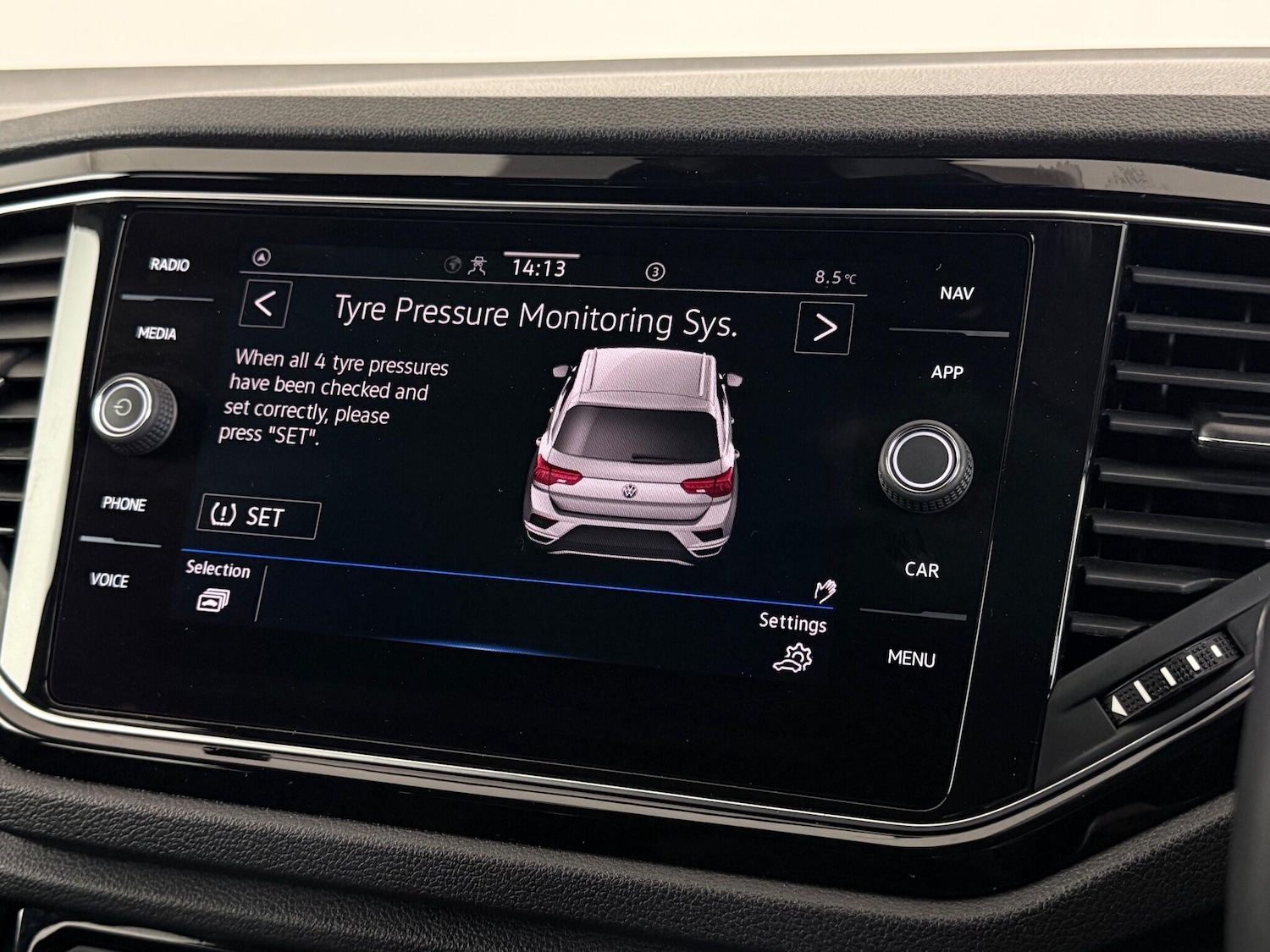 Used Volkswagen T-Roc 2021 for sale - 77260009: Photo 25