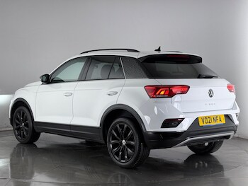 Used Volkswagen T-Roc 2021 for sale - 77260009: Photo