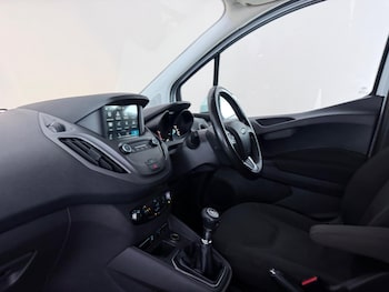 Used Ford Transit Courier 2020 for sale - 79577482: Photo