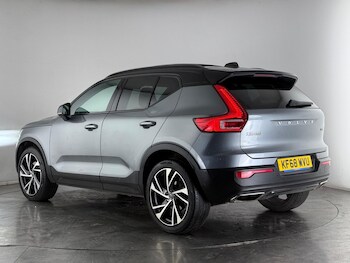Used Volvo XC40 2019 for sale - 77497596: Photo