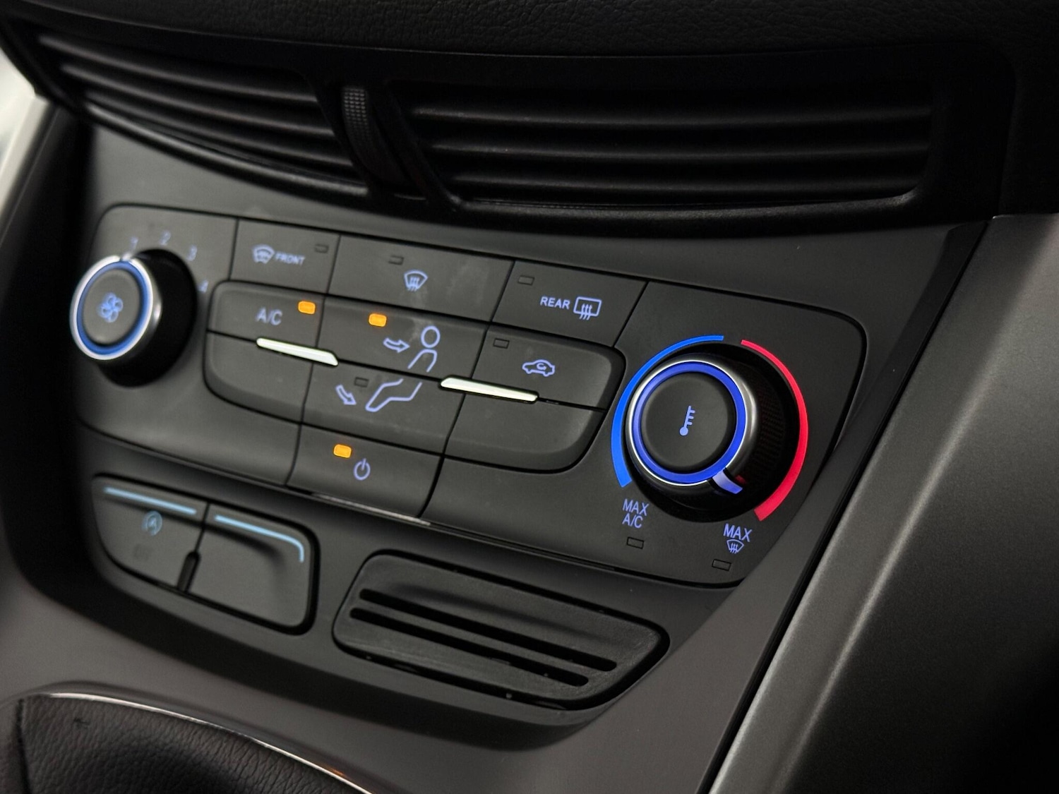 Used Ford Kuga 2019 for sale - 77246283: Photo 30