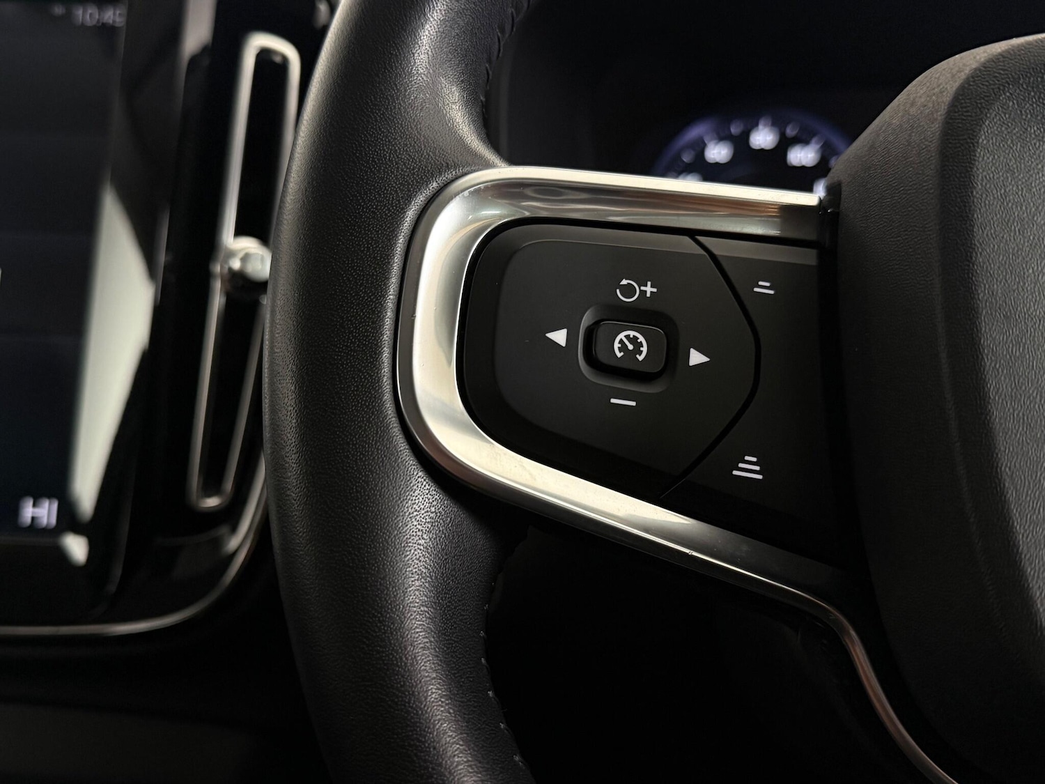 Used Volvo XC40 2018 for sale - 77221836: Photo 21