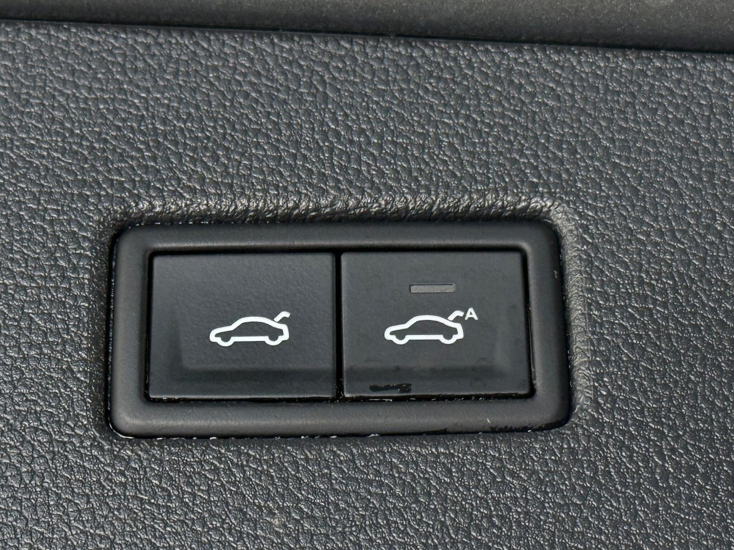 Used Volkswagen Tiguan 2017 for sale - 76467255: Photo 12