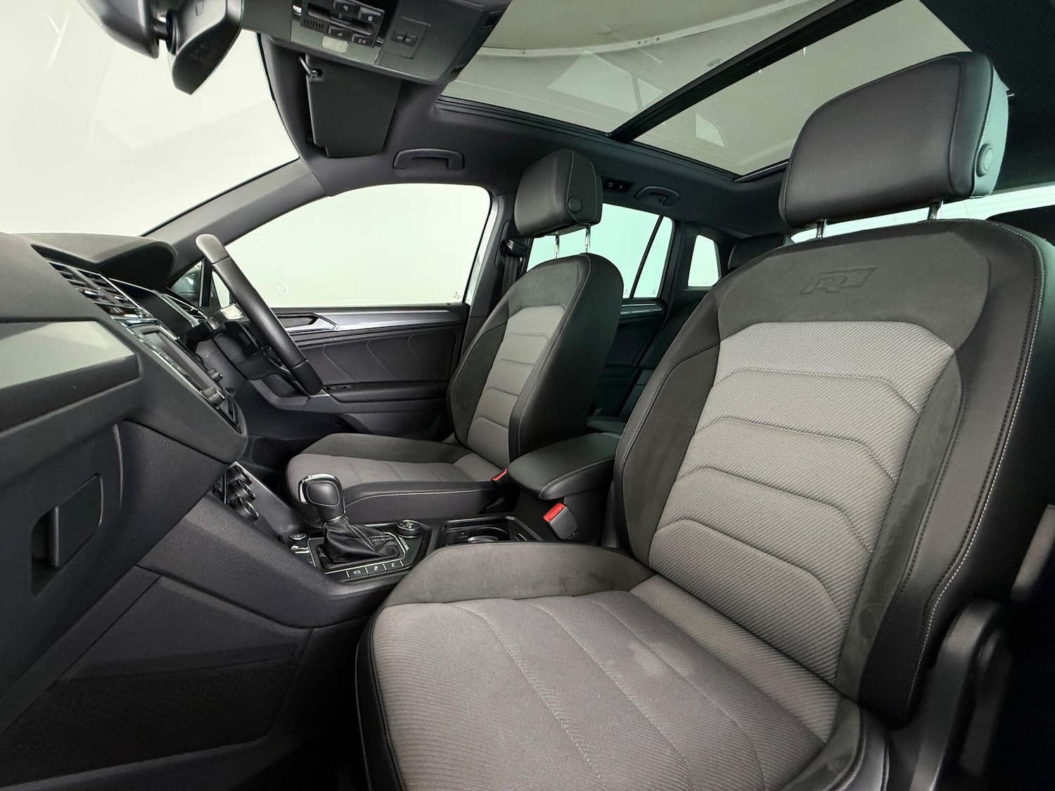 Used Volkswagen Tiguan 2017 for sale - 76467255: Photo 18