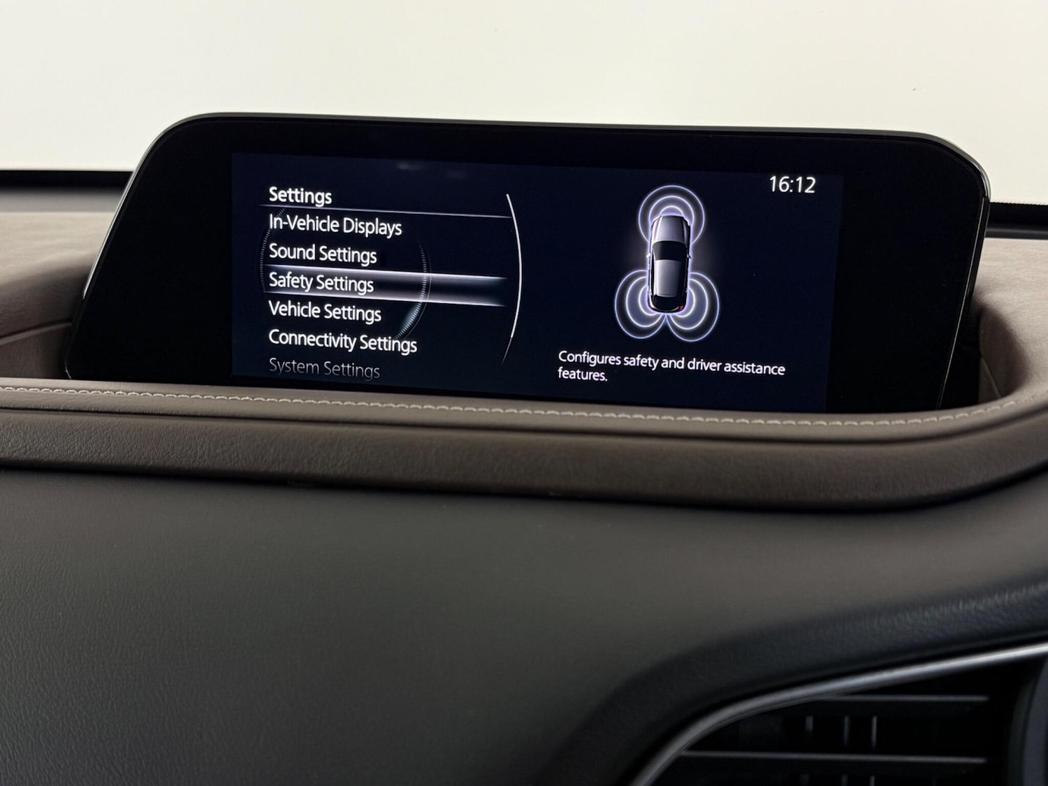 Used Mazda CX-30 2022 for sale - 77962983: Photo 29