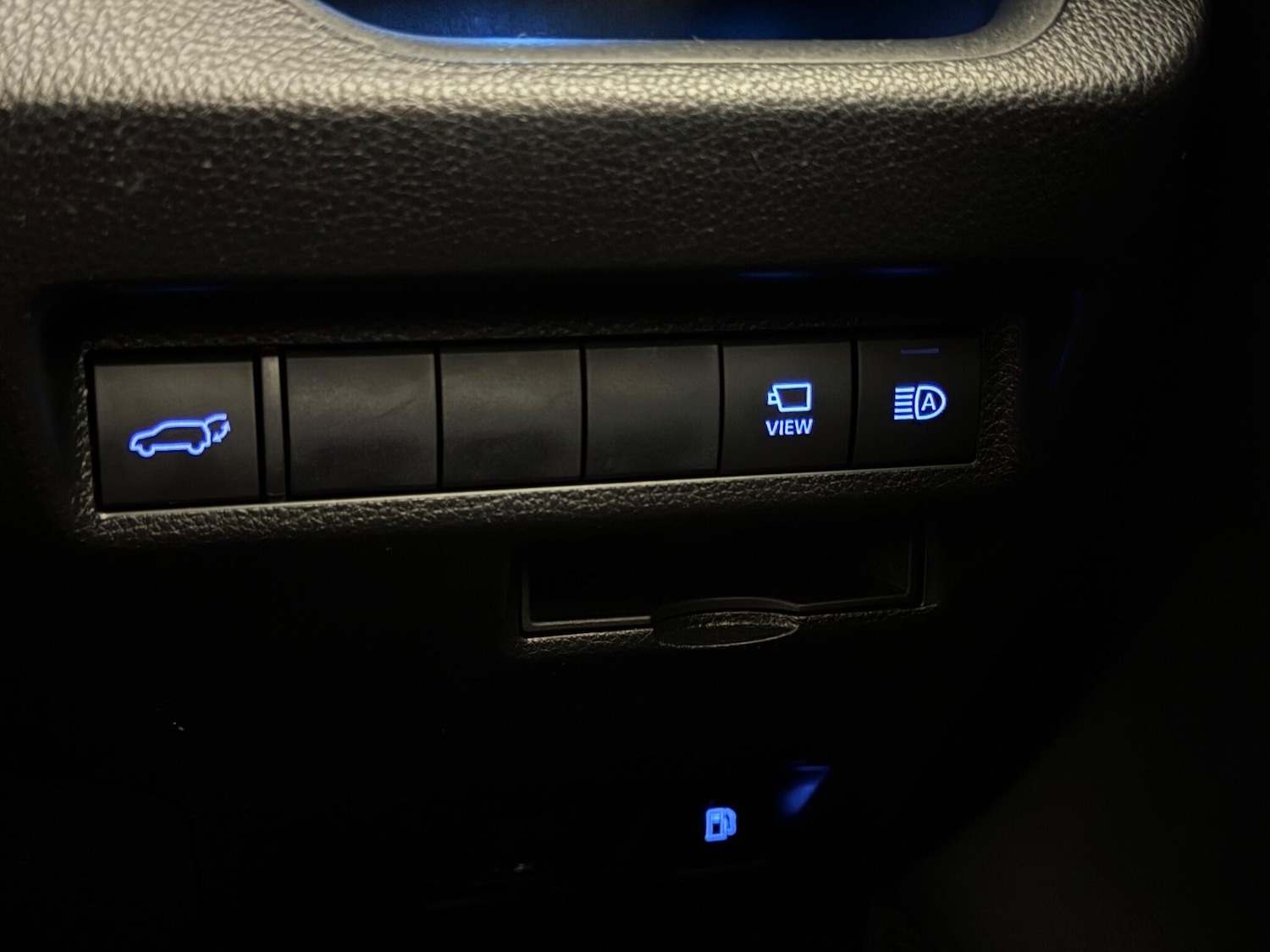 Used Toyota RAV4 2021 for sale - 77222715: Photo 34