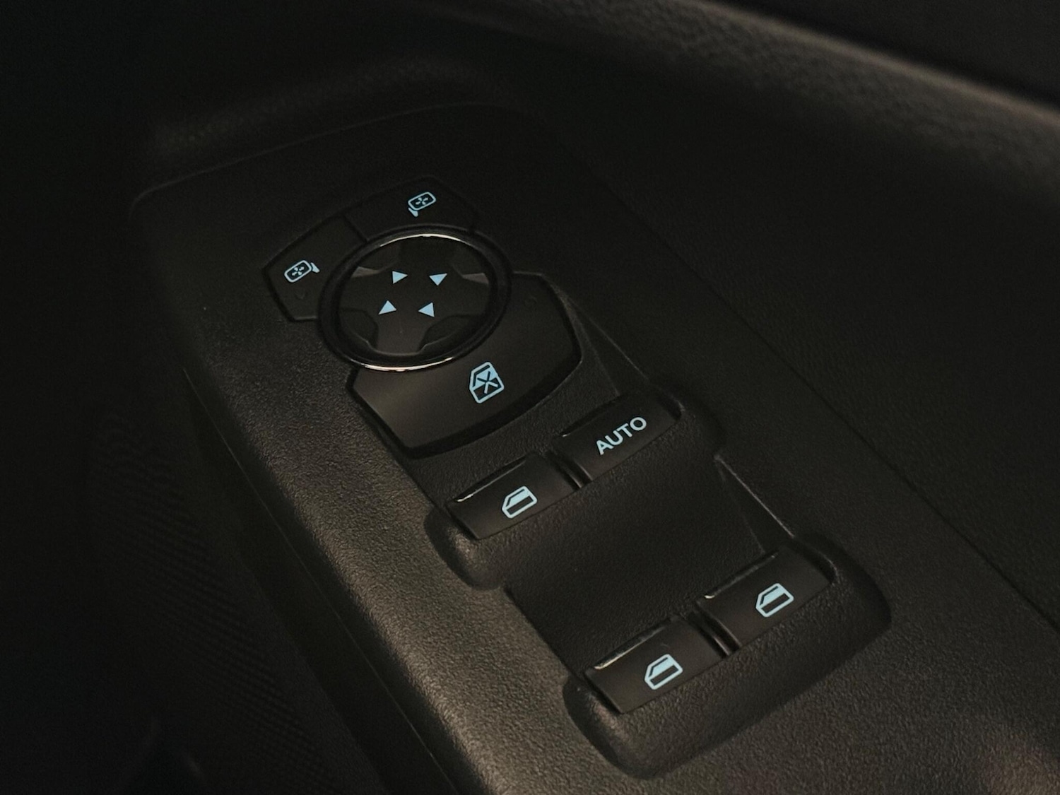 Used Ford Ecosport 2018 for sale - 77803032: Photo 20