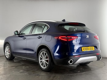 Used Alfa Romeo Stelvio 2018 for sale - 77332142: Photo
