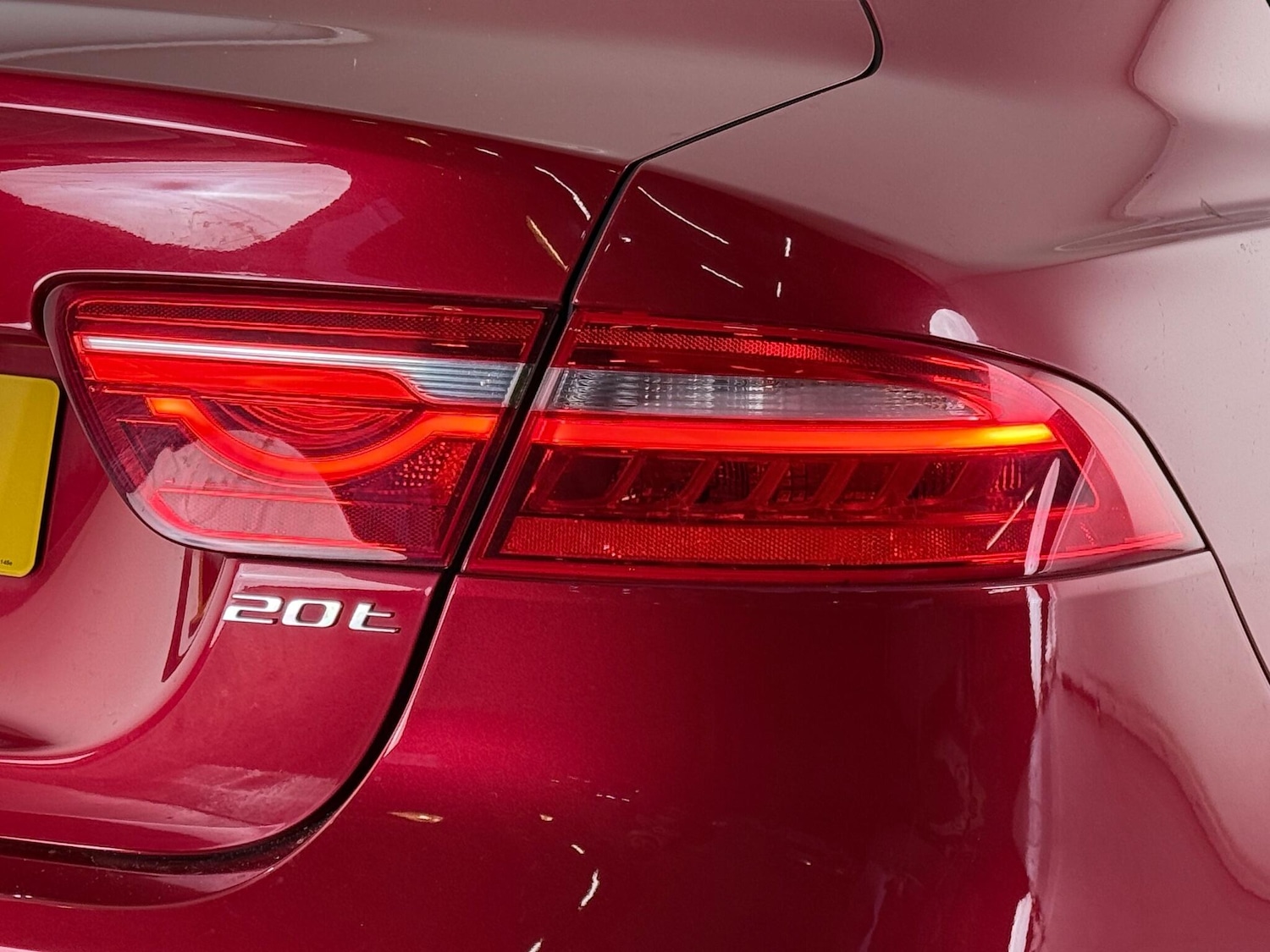 Used Jaguar XE 2018 for sale - 77246387: Photo 6