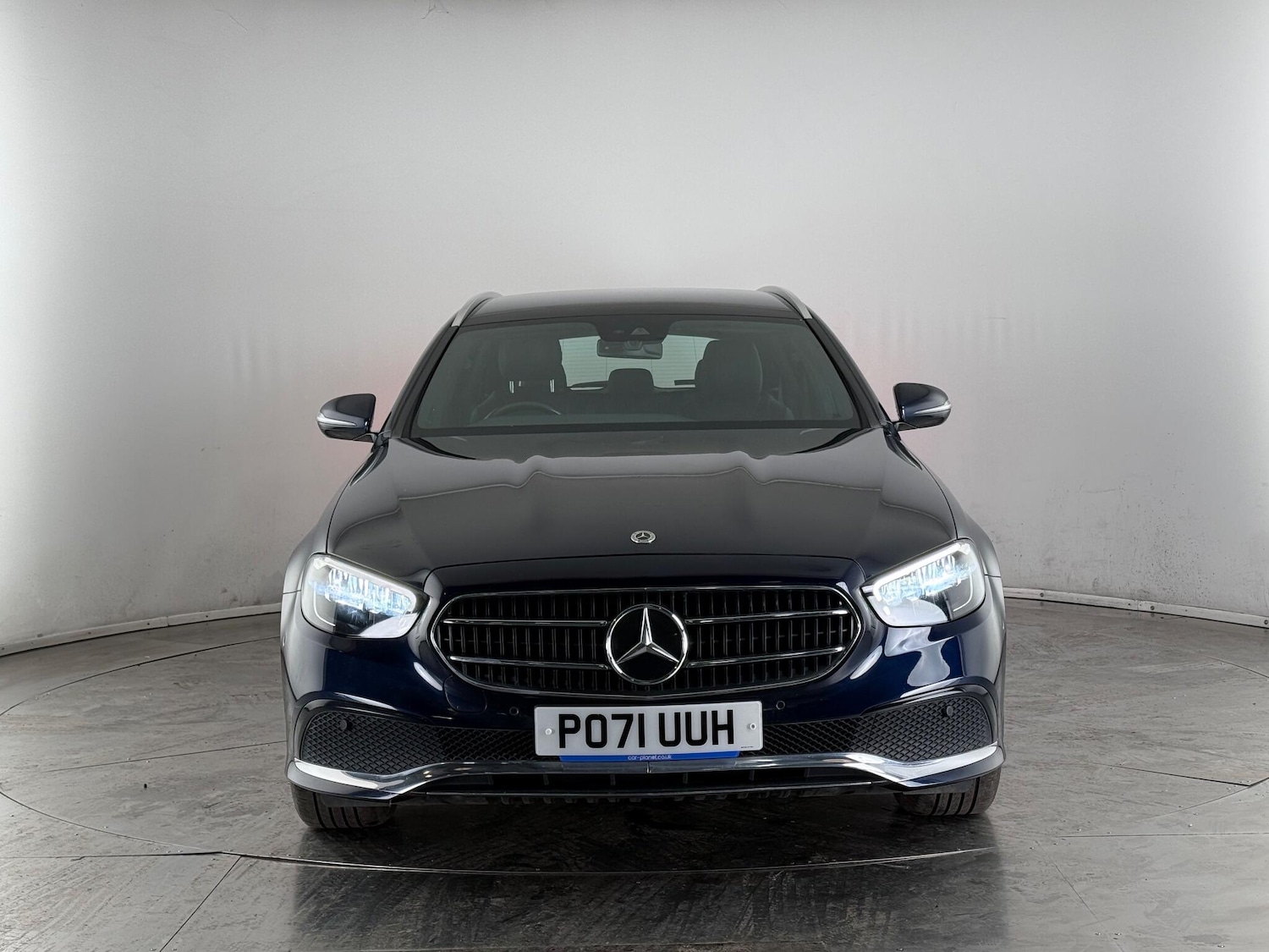 Used Mercedes-Benz E Class 2021 for sale - 77182580: Photo 2