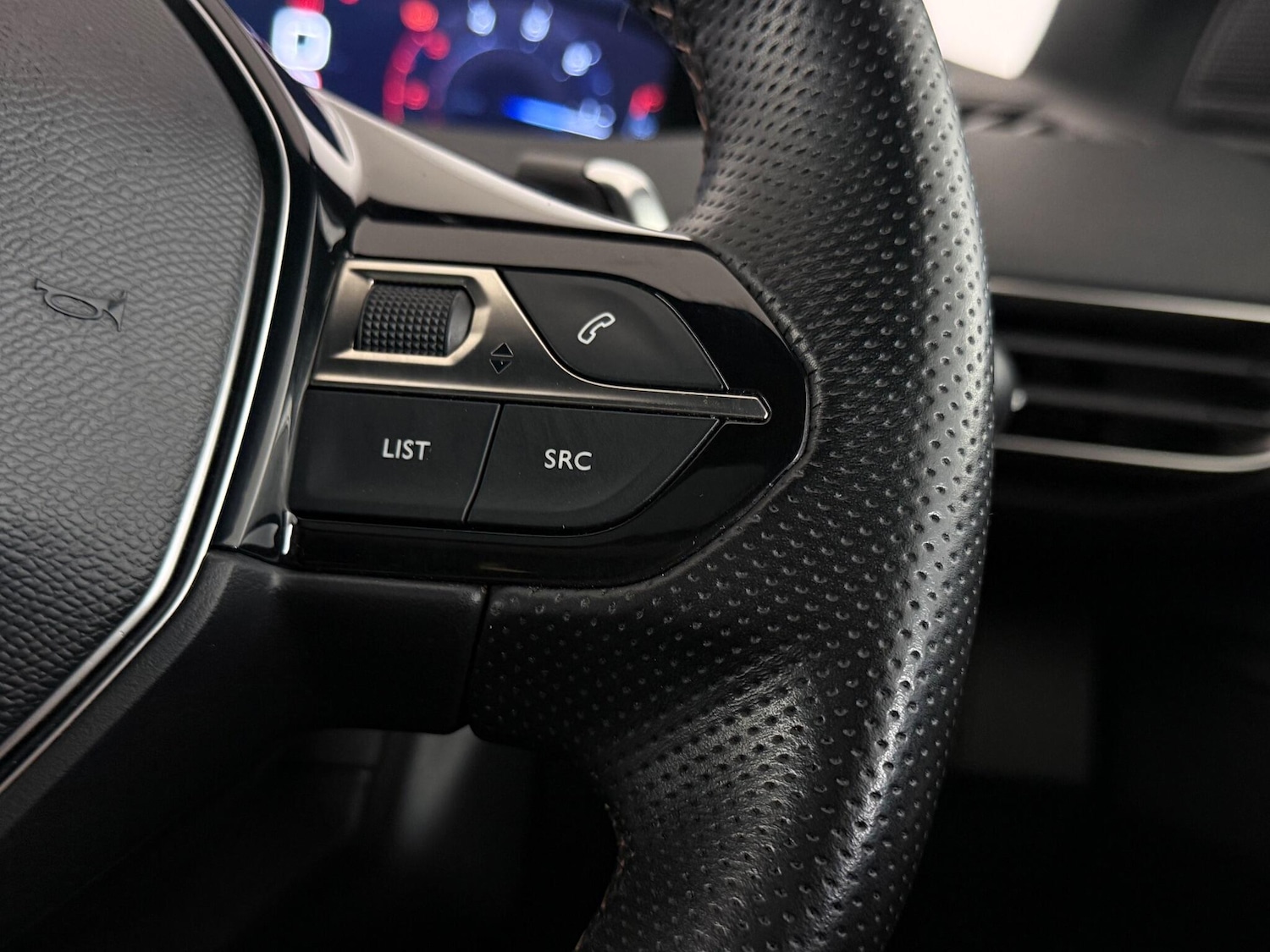 Used Peugeot 3008 2019 for sale - 77217247: Photo 18