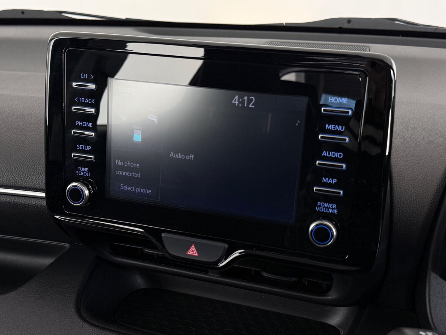 Used Toyota Yaris 2022 for sale - 77684425: Photo 18