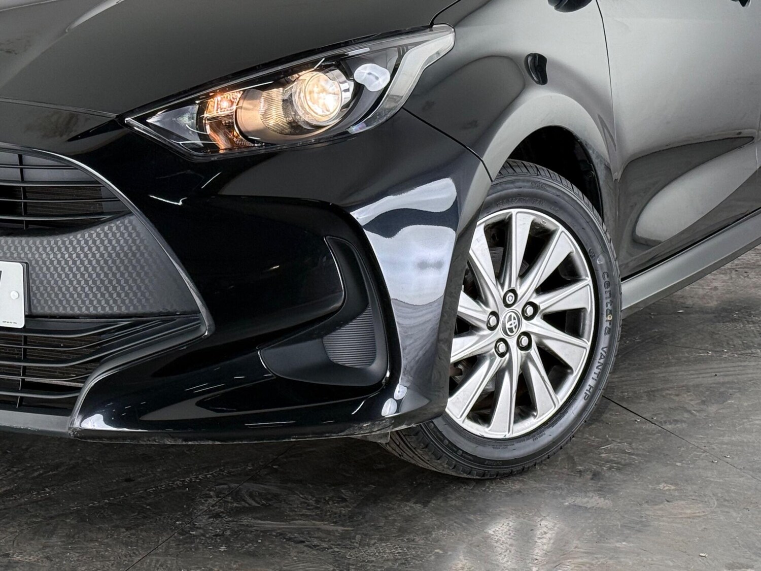 Used Toyota Yaris 2022 for sale - 77684425: Photo 28