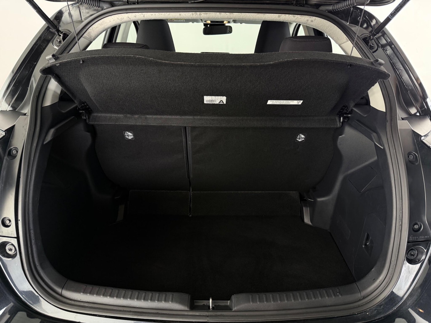 Used Toyota Yaris 2022 for sale - 77684425: Photo 9