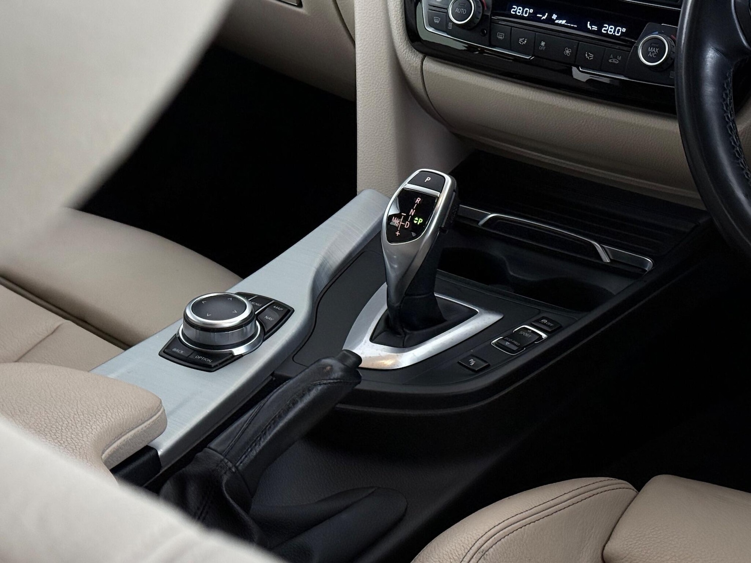 Used BMW 3 Series 2019 for sale - 77054066: Photo 41