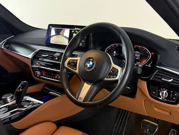 Used BMW 5 Series 2021 for sale - 79533673: Photo