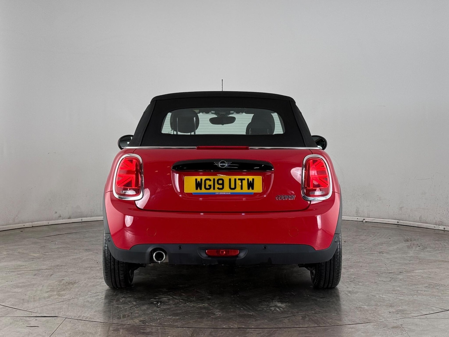 Used MINI Convertible 2019 for sale - 77221782: Photo 11