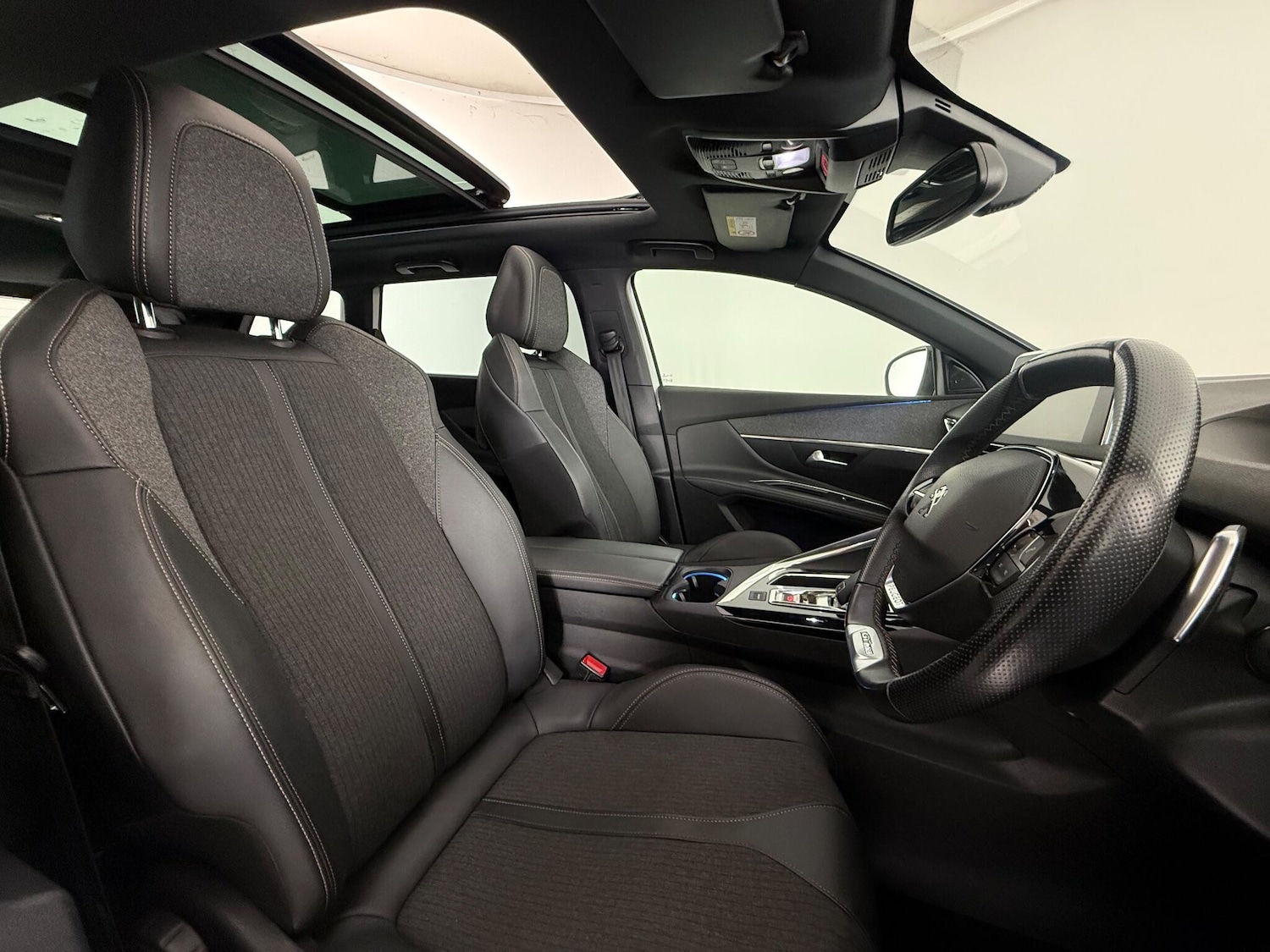 Used Peugeot 5008 2020 for sale - 77243524: Photo 12