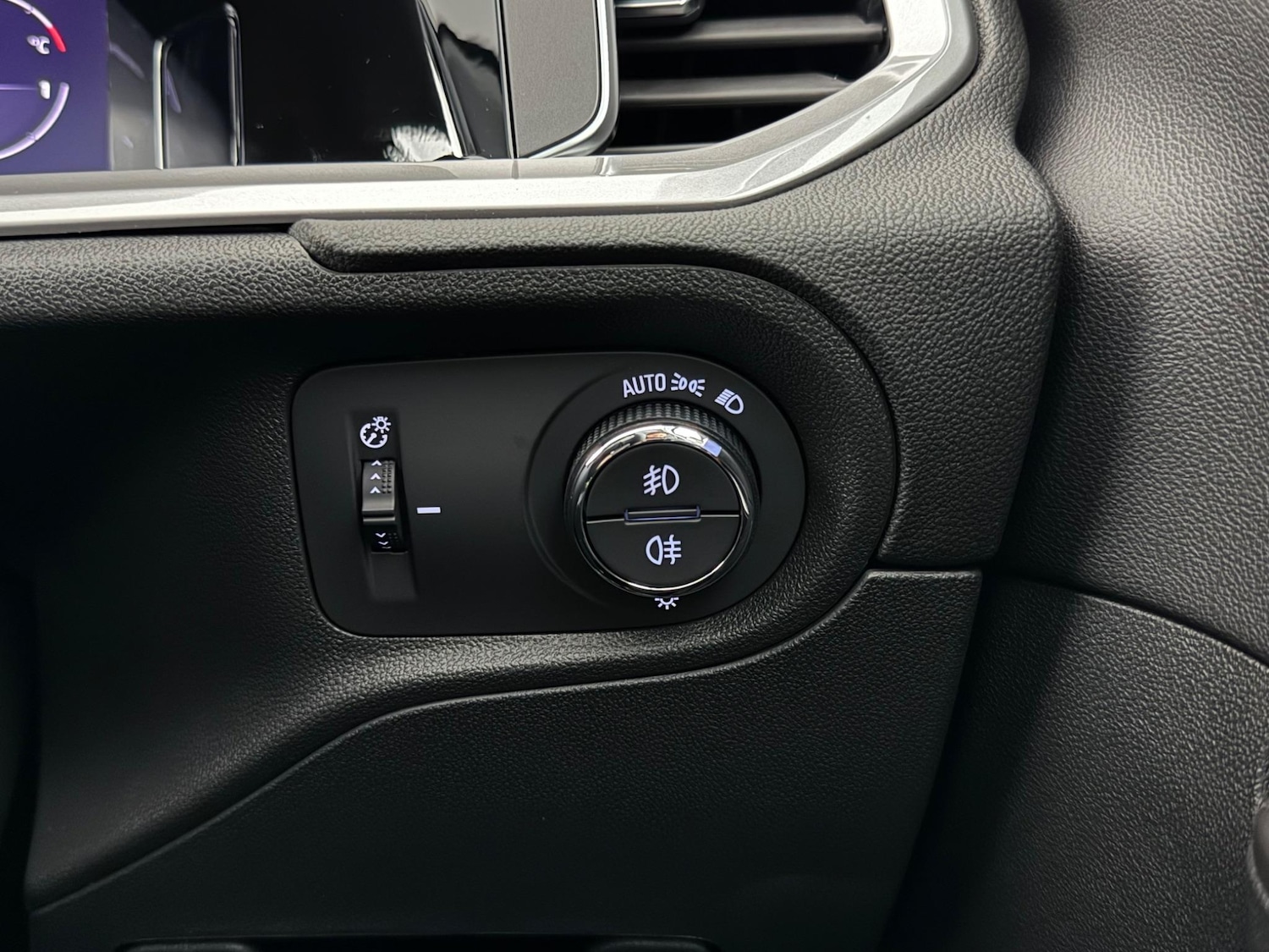 Used Vauxhall Grandland 2024 for sale - 77182762: Photo 30