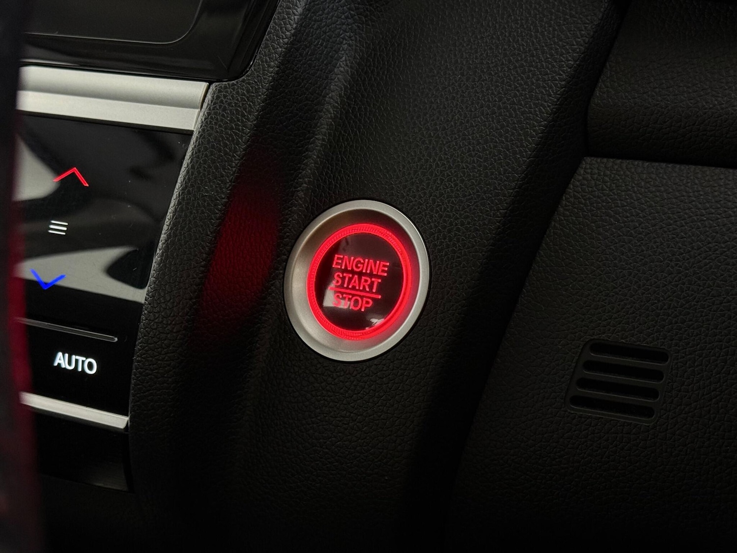 Used Honda Jazz 2018 for sale - 77242987: Photo 17