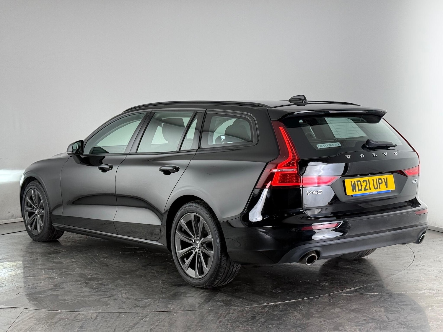 Used Volvo V60 2021 for sale - 77182472: Photo 4