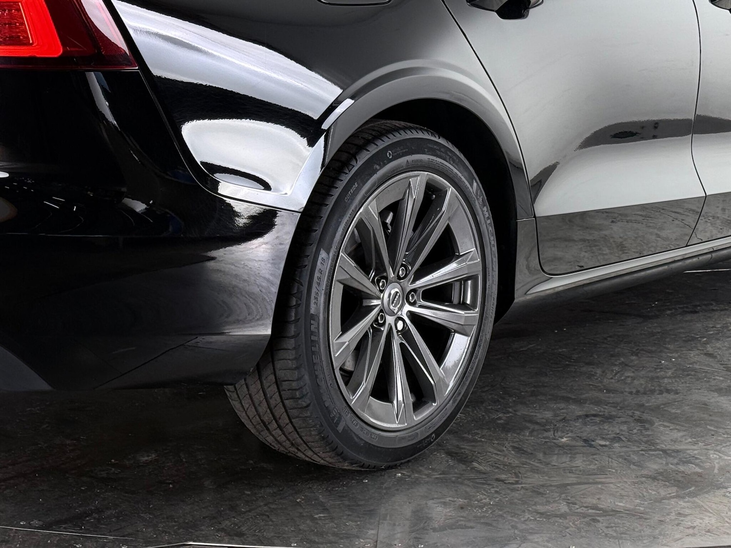 Used Volvo V60 2021 for sale - 77182472: Photo 8