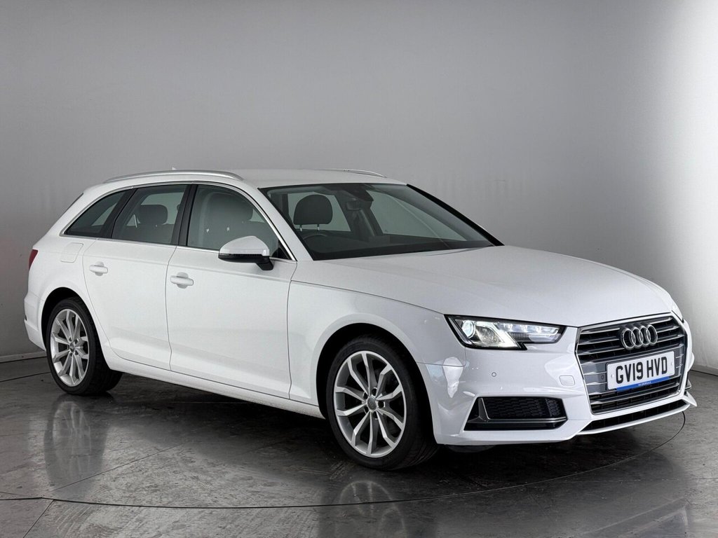 Used Audi A4 Avant 2019 for sale - 76279846: Photo 1