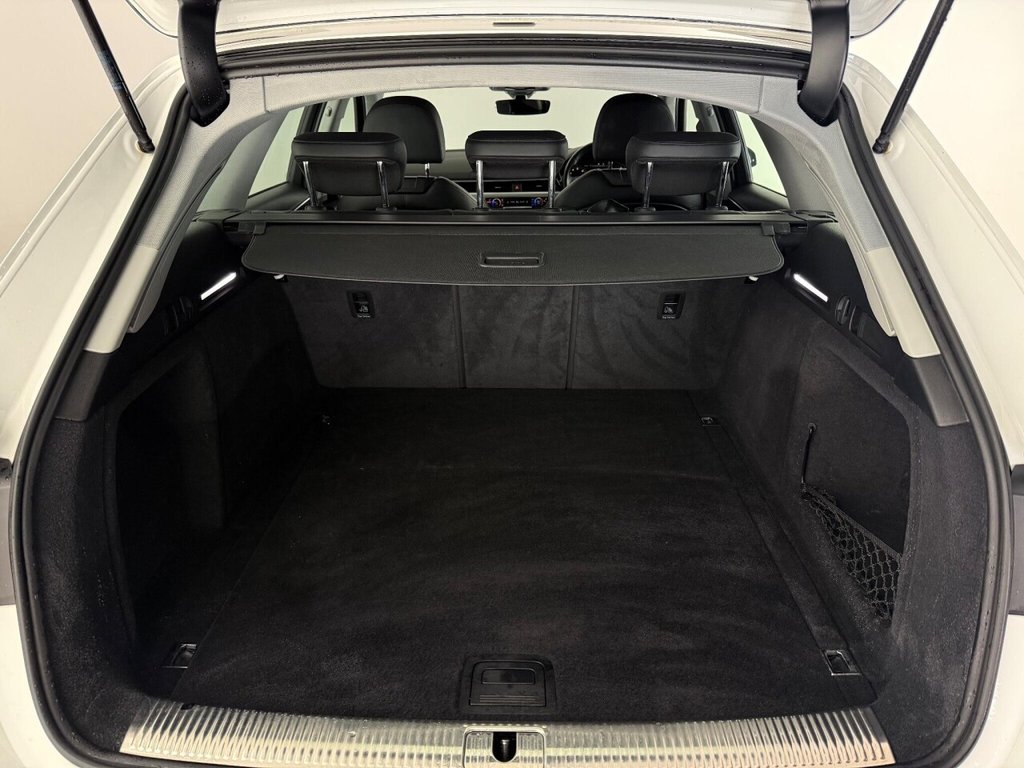 Used Audi A4 Avant 2019 for sale - 76279846: Photo 13