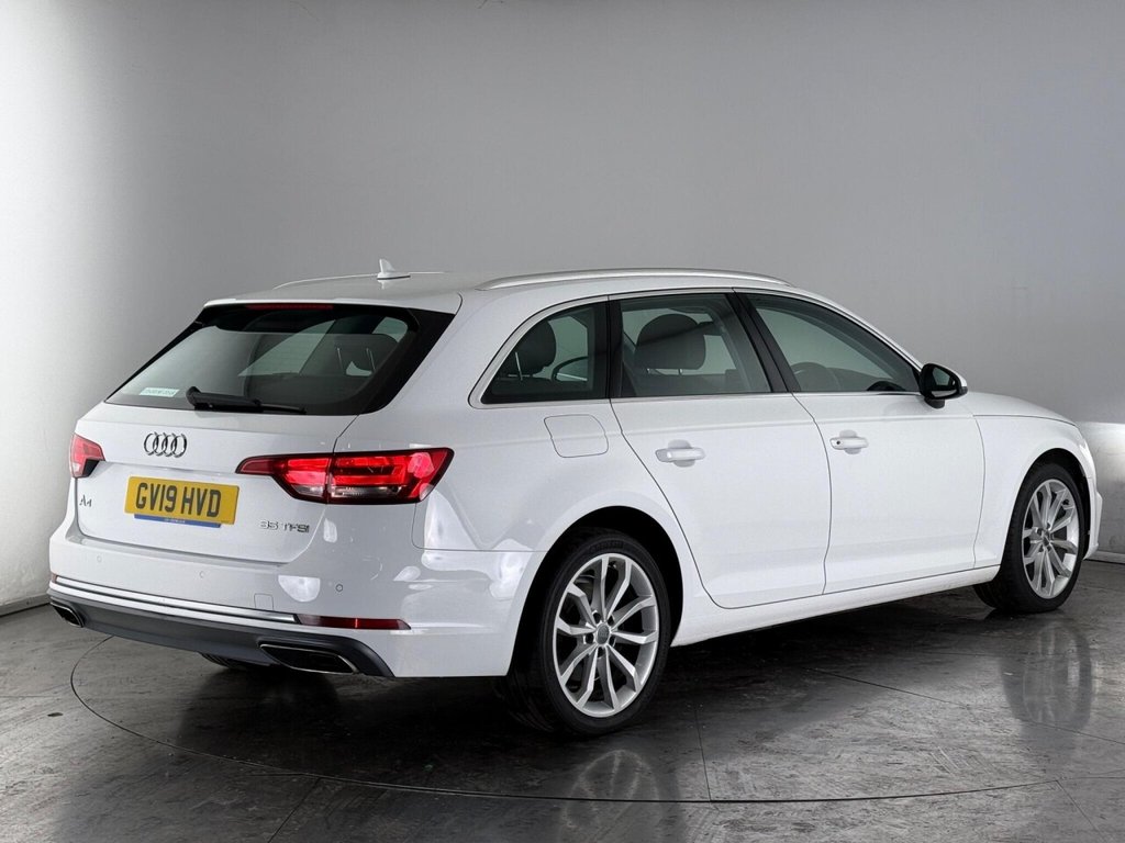 Used Audi A4 Avant 2019 for sale - 76279846: Photo 4