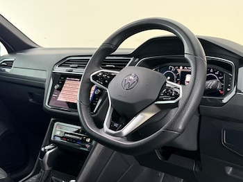 Used Volkswagen Tiguan 2023 for sale - 79237313: Photo