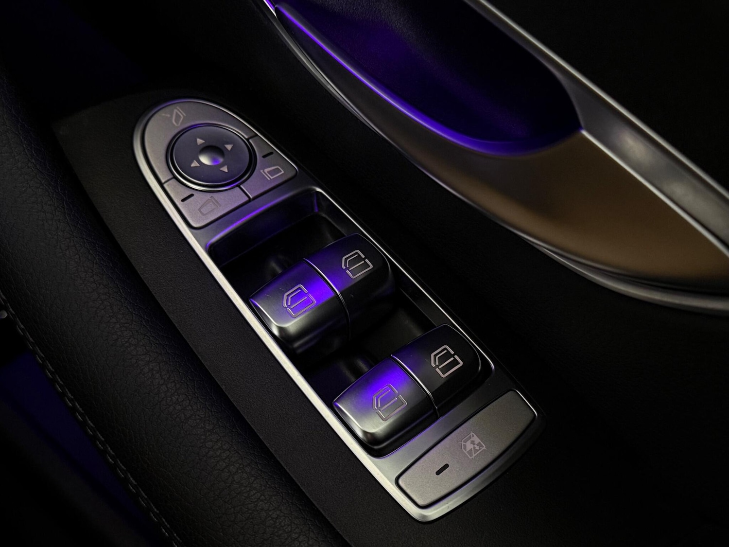 Used Mercedes-Benz E Class 2020 for sale - 77221834: Photo 28