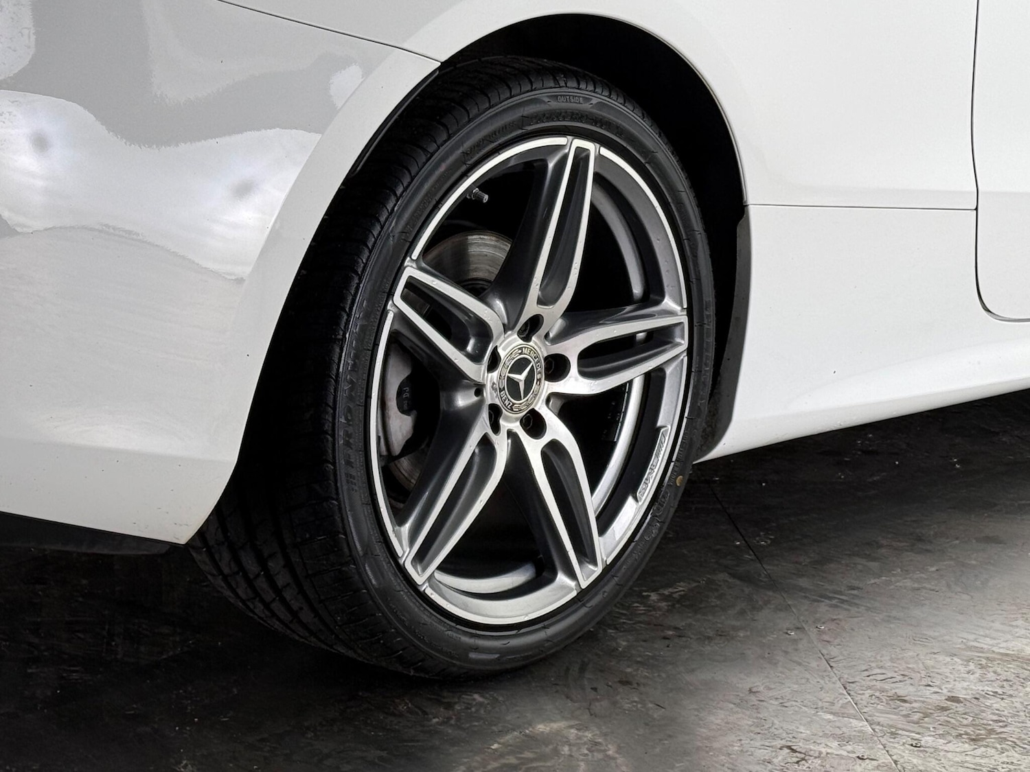 Used Mercedes-Benz E Class 2020 for sale - 77221834: Photo 8