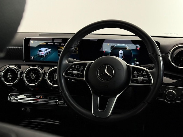 Used Mercedes-Benz A-Class 2018 for sale - 75671733: Photo 17