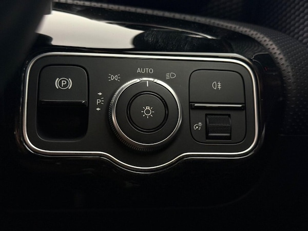 Used Mercedes-Benz A-Class 2018 for sale - 75671733: Photo 26