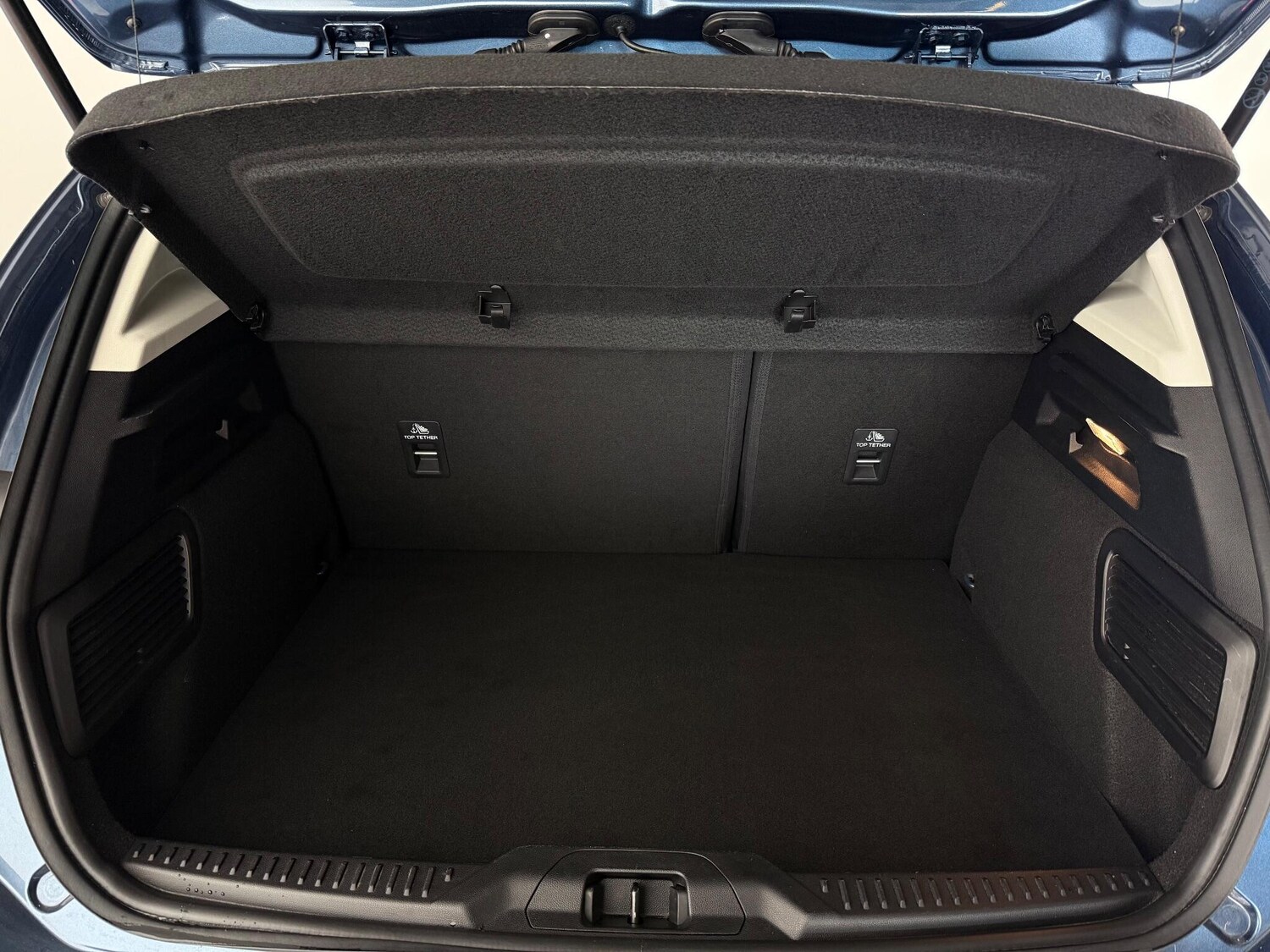 Used Ford Focus 2021 for sale - 76467337: Photo 11