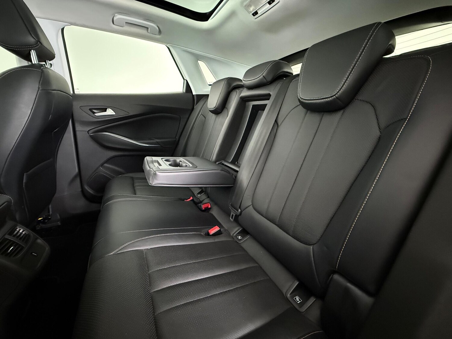 Used Vauxhall Grandland X 2018 for sale - 76538160: Photo 18