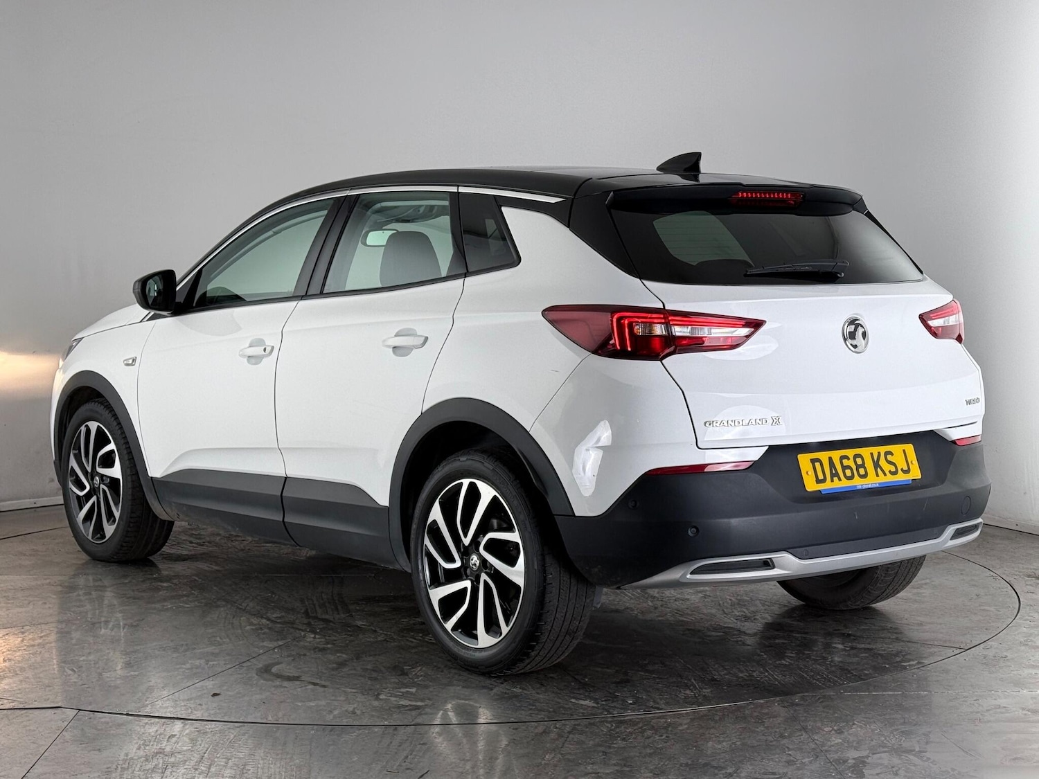 Used Vauxhall Grandland X 2018 for sale - 76538160: Photo 4