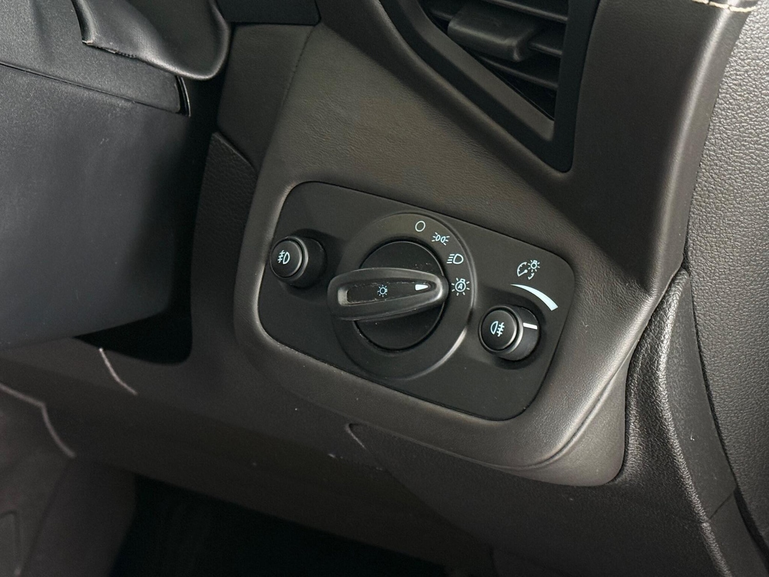 Used Ford Kuga 2018 for sale - 77182992: Photo 22