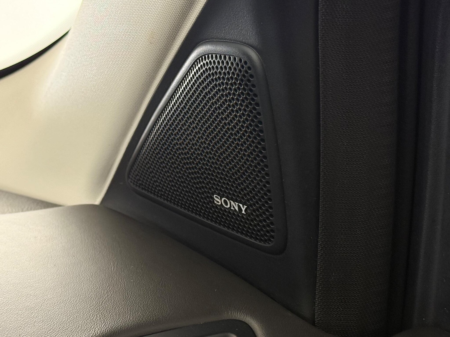 Used Ford Kuga 2018 for sale - 77182992: Photo 25