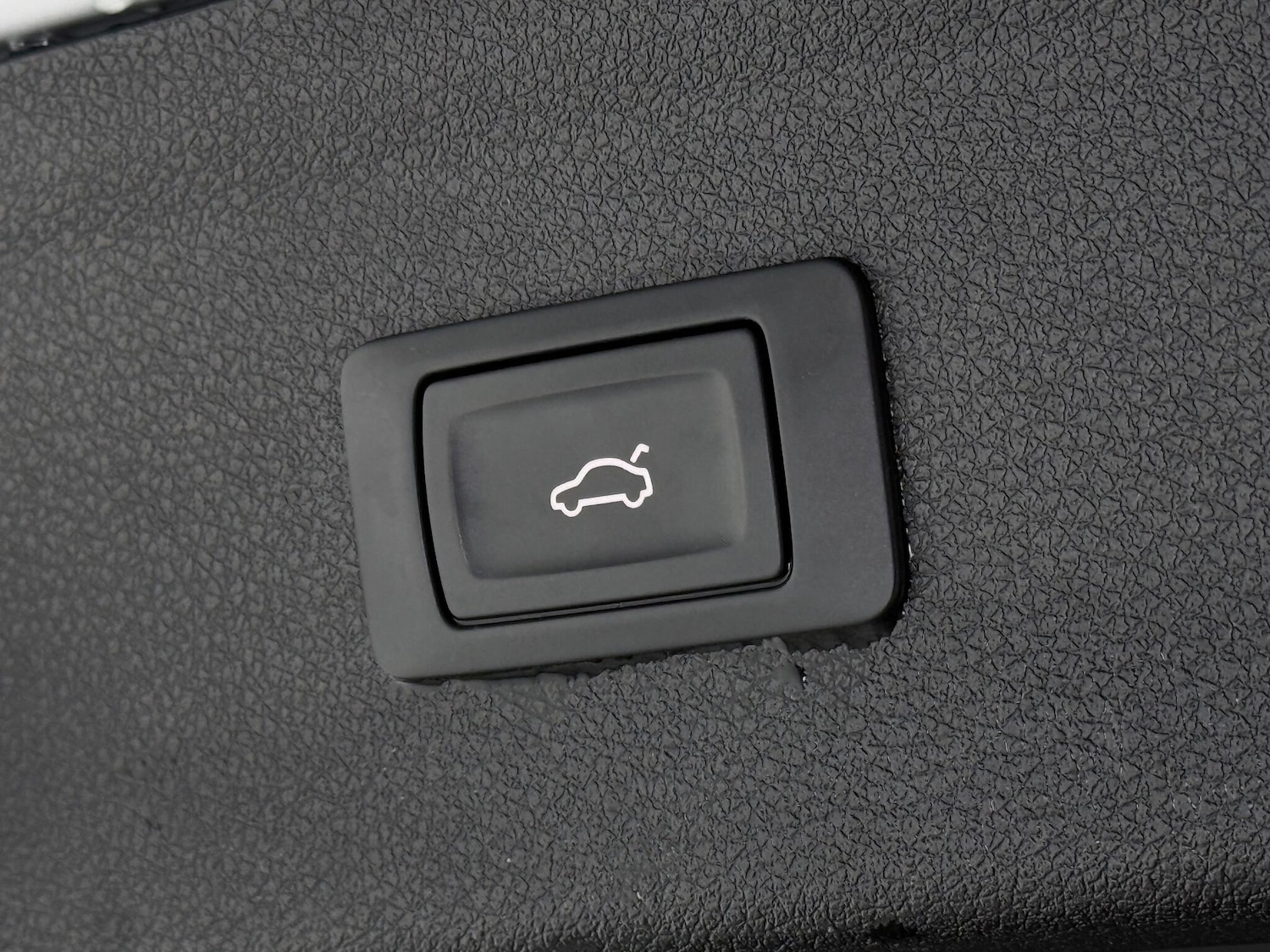 Used Audi Q3 2018 for sale - 77216904: Photo 10